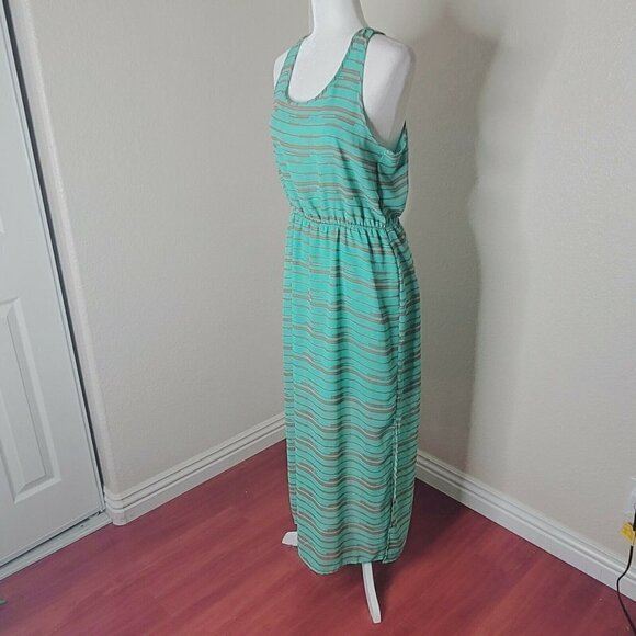 Olive & Oak Mint Green Printed Racerback Maxi Dress Size Medium - Picture 3 of 9